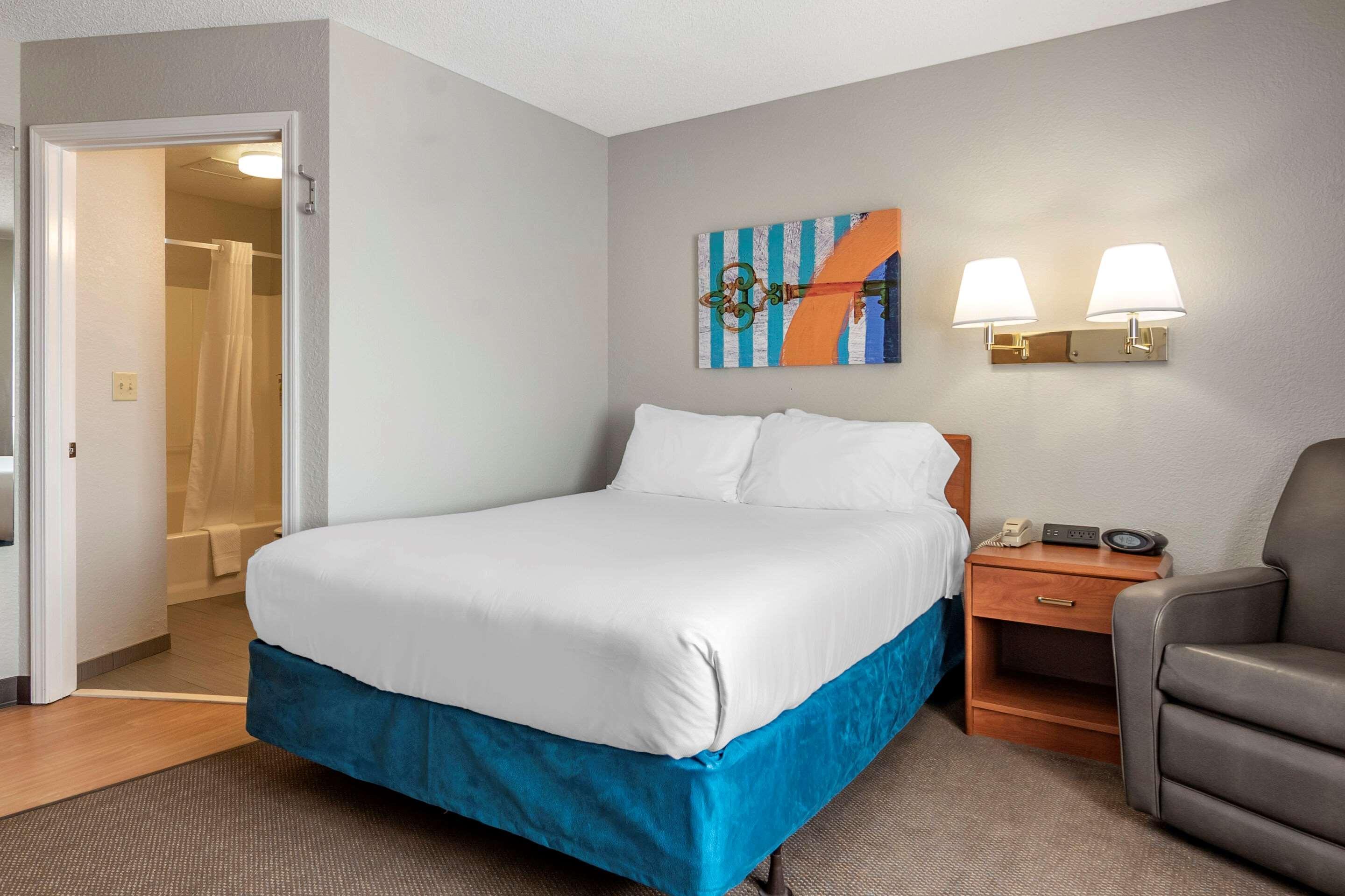 Mainstay Suites Emporia Exteriér fotografie